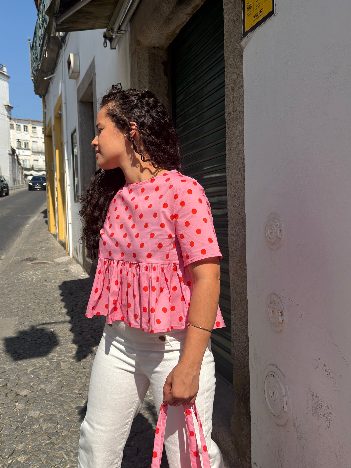 BLUSA ESTAMPADA BOLAS
