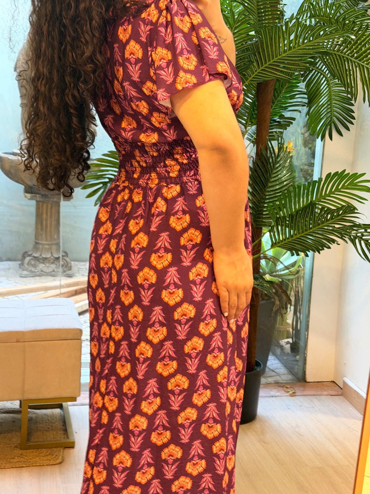 VESTIDO EM V FLORES