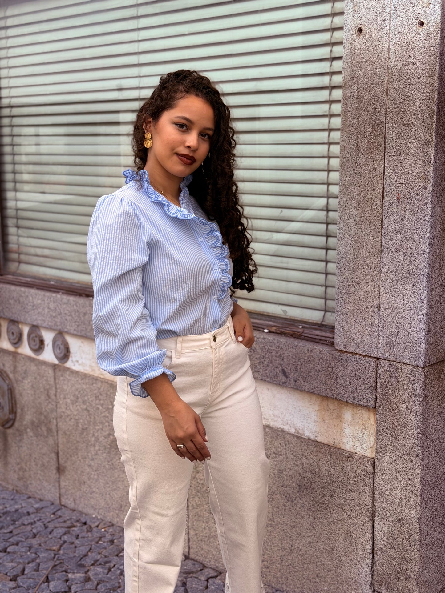 CAMISA RISCAS AZUIS FOLHOS