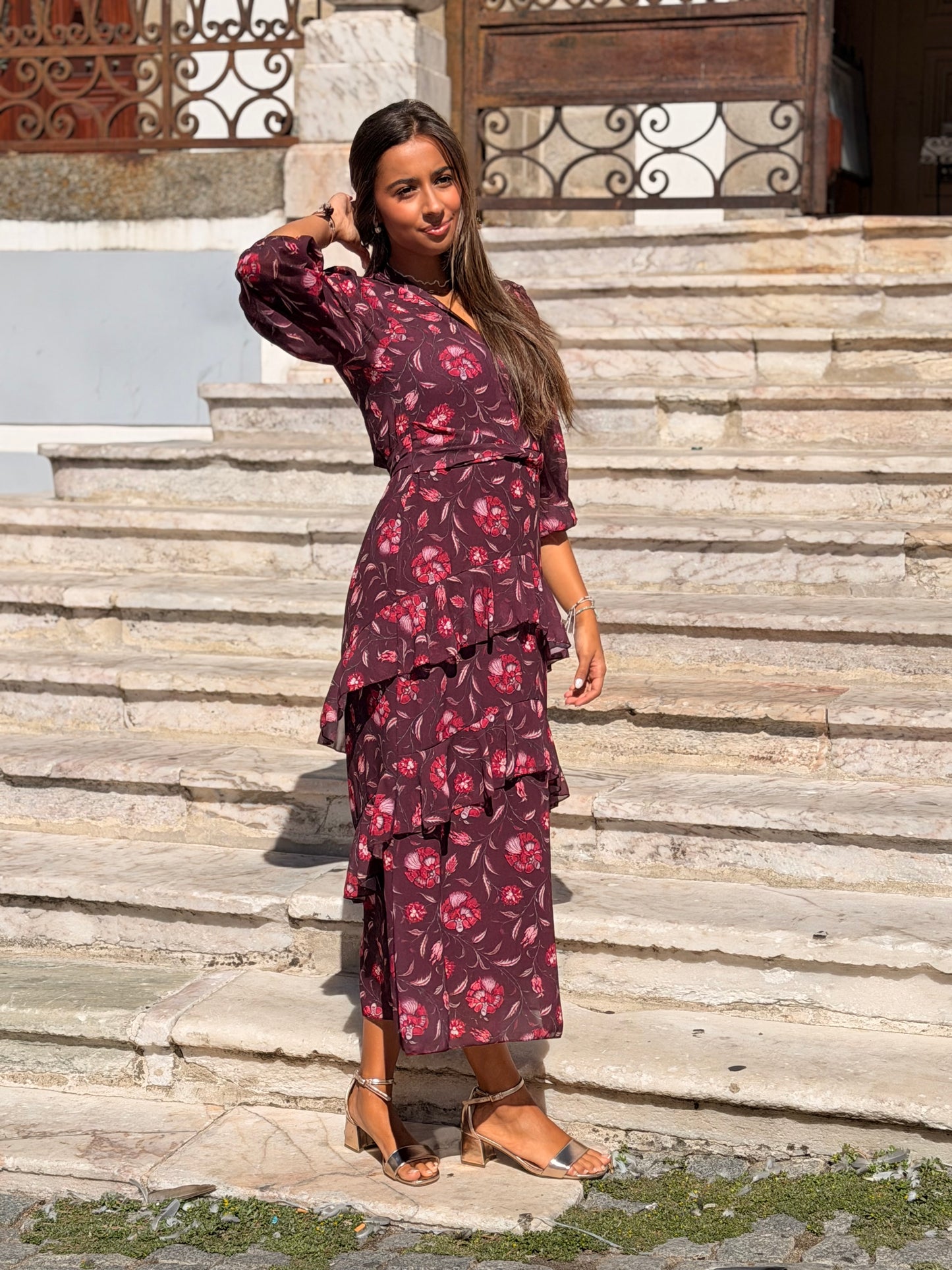 VESTIDO FLORAL C FOLHOS BORDÔ