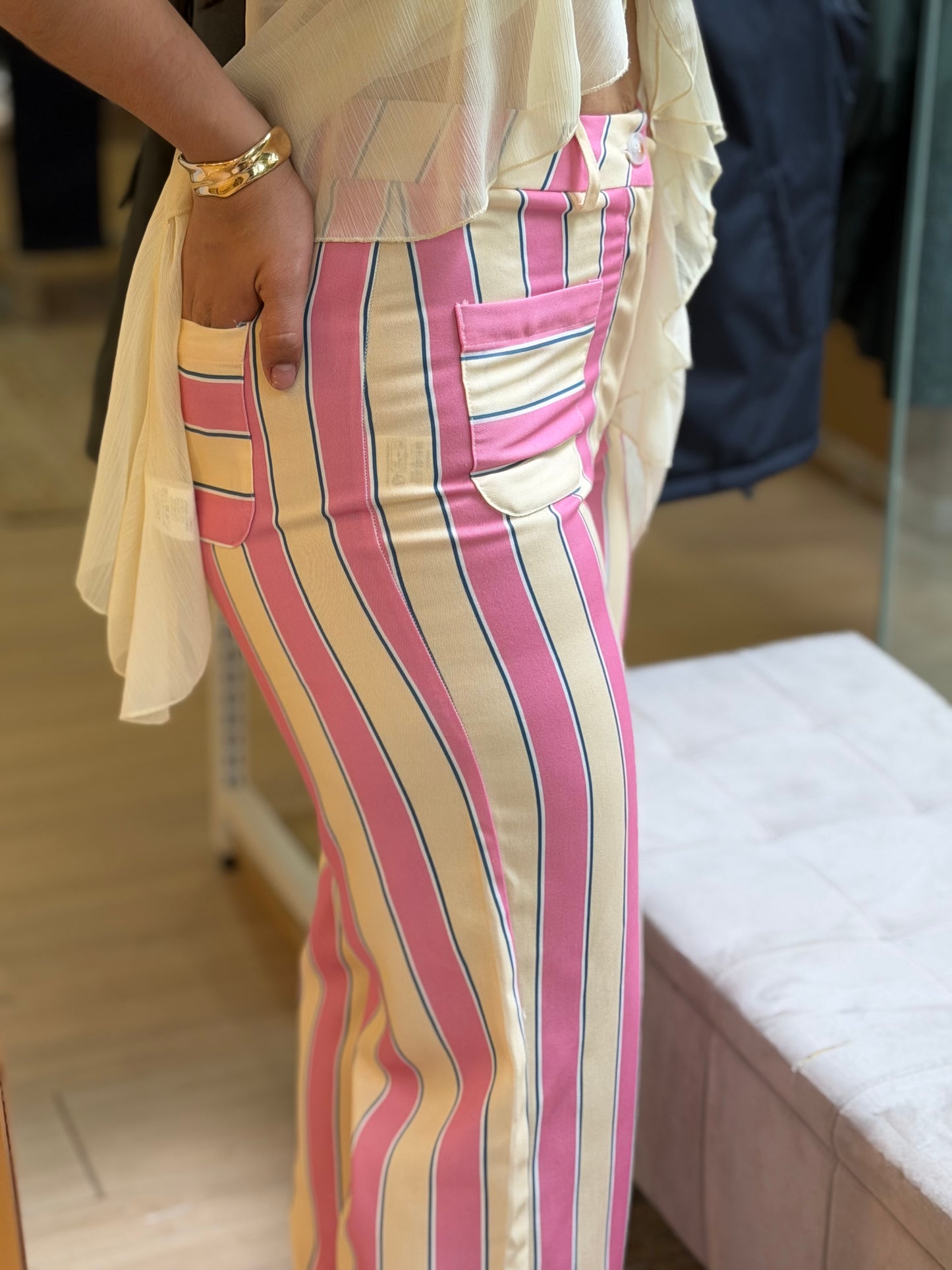 CALÇA RISCAS ROSA/AMARELO
