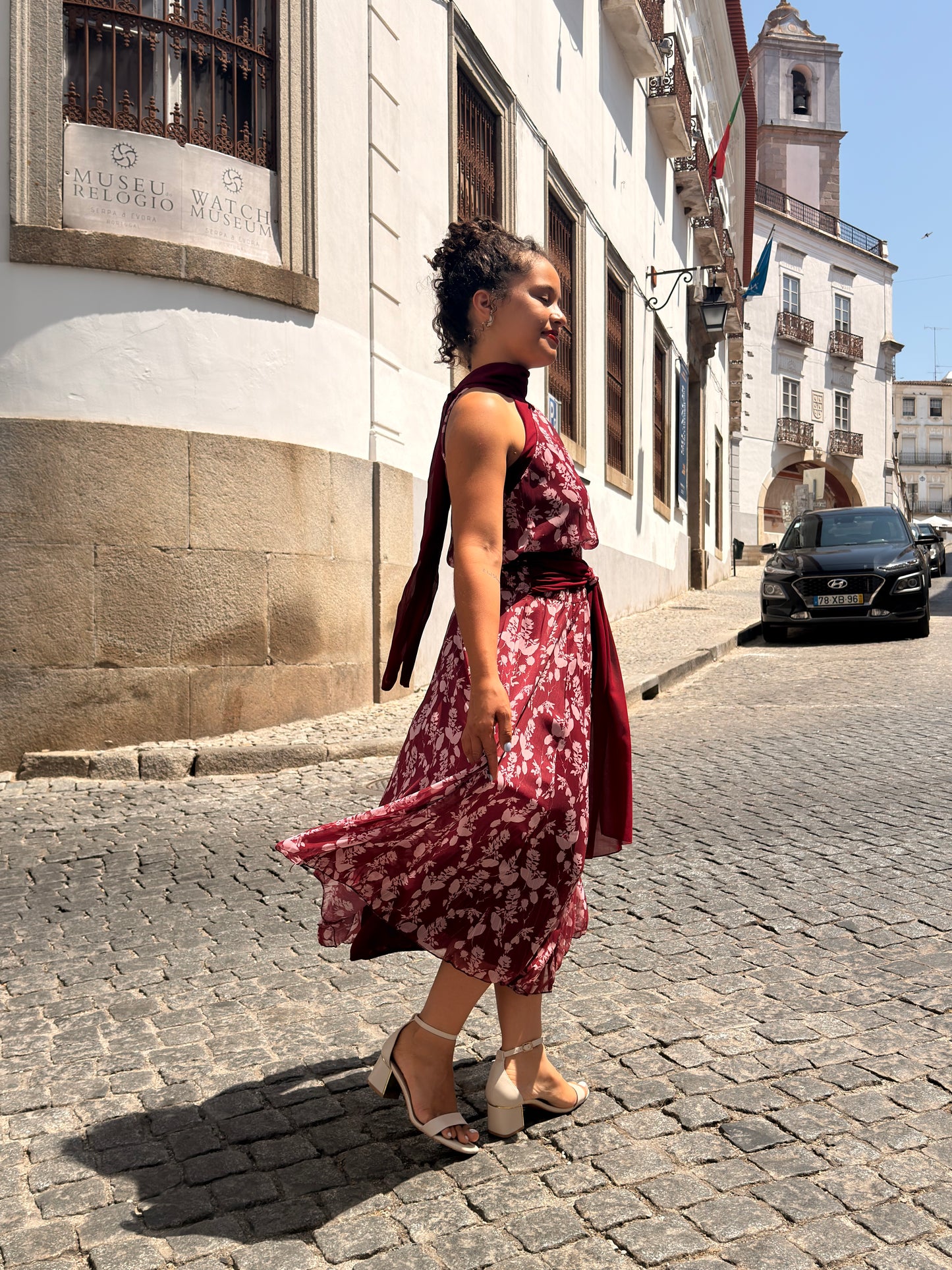 VESTIDO LAÇADA