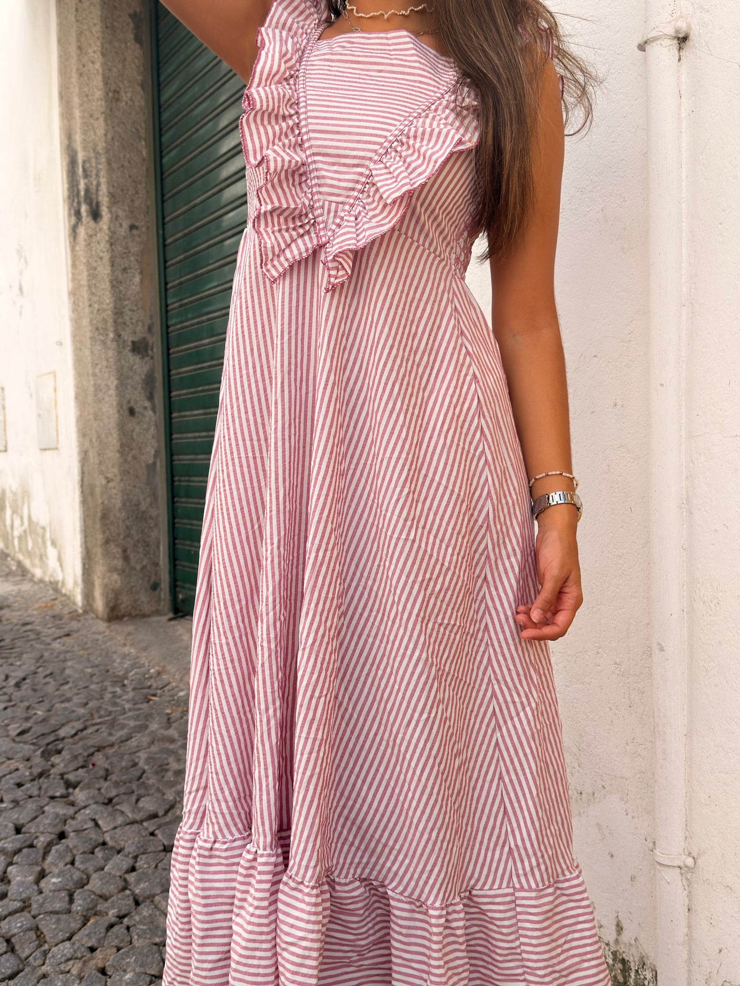 VESTIDO RISCAS FOLHO