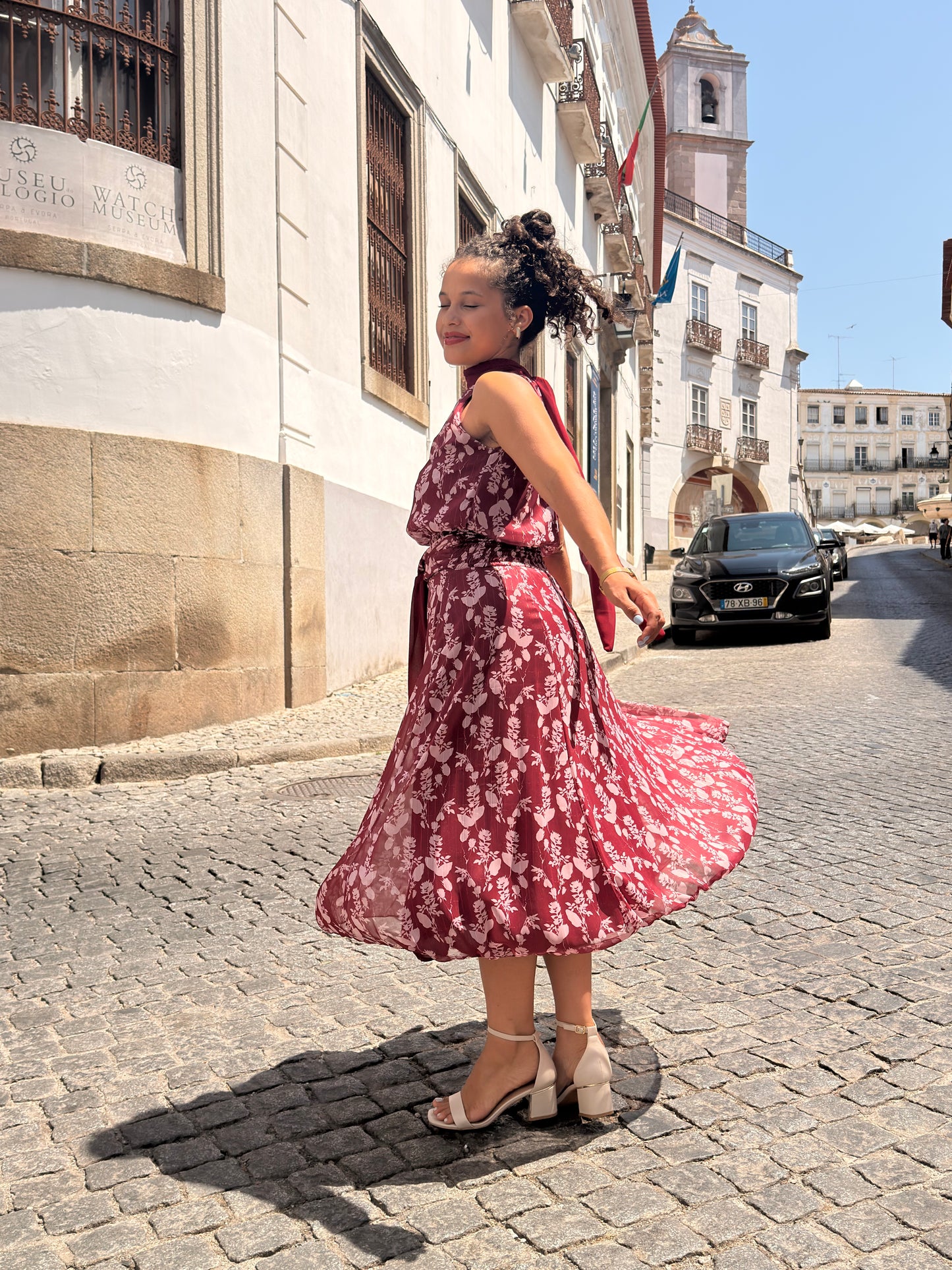 VESTIDO LAÇADA