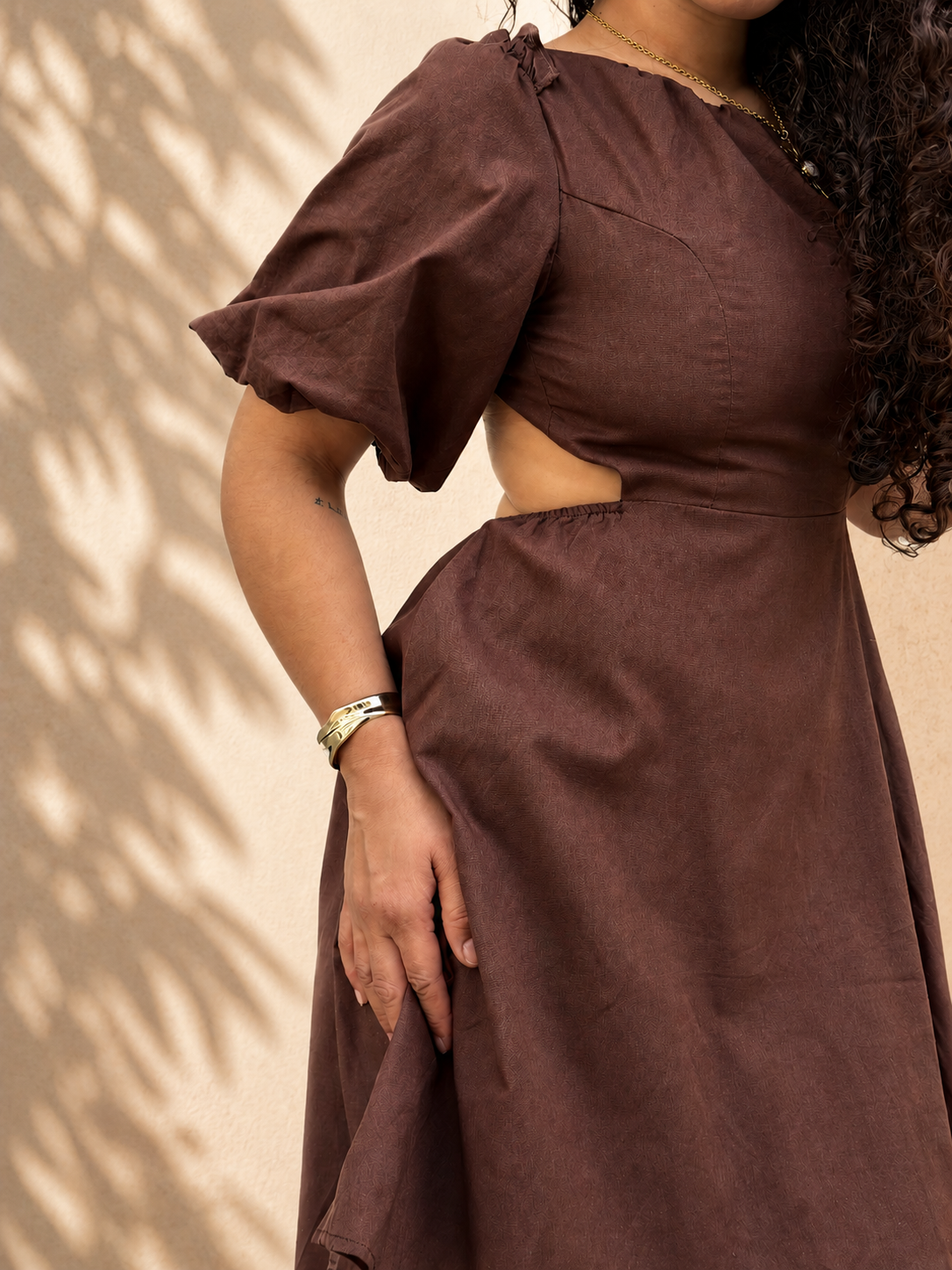 VESTIDO RECORTE CURTO