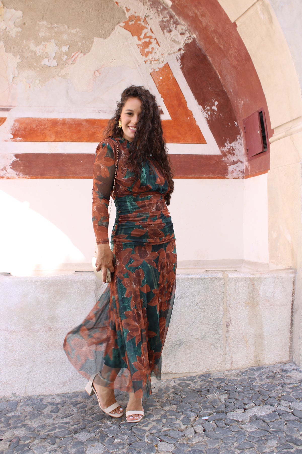VESTIDO TULE ESTAMPADO ESMERALDA/TERRACOTA