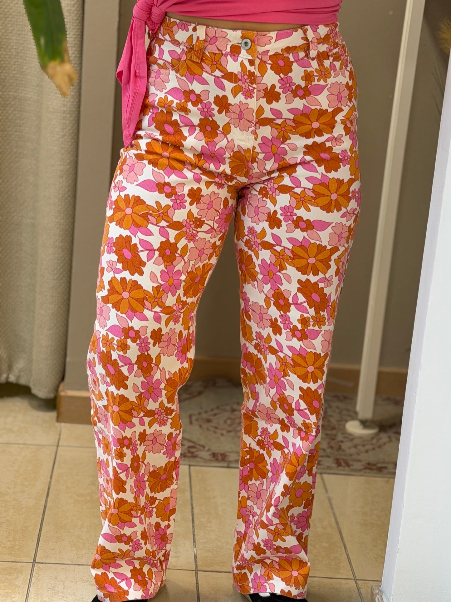 CALÇA FLORES LARANJA/ROSA