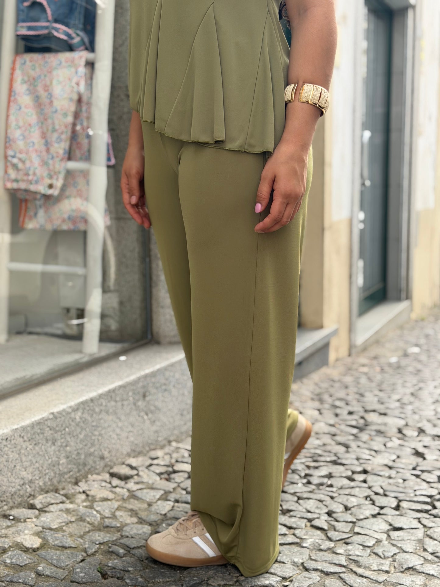 CONJUNTO FLUIDO