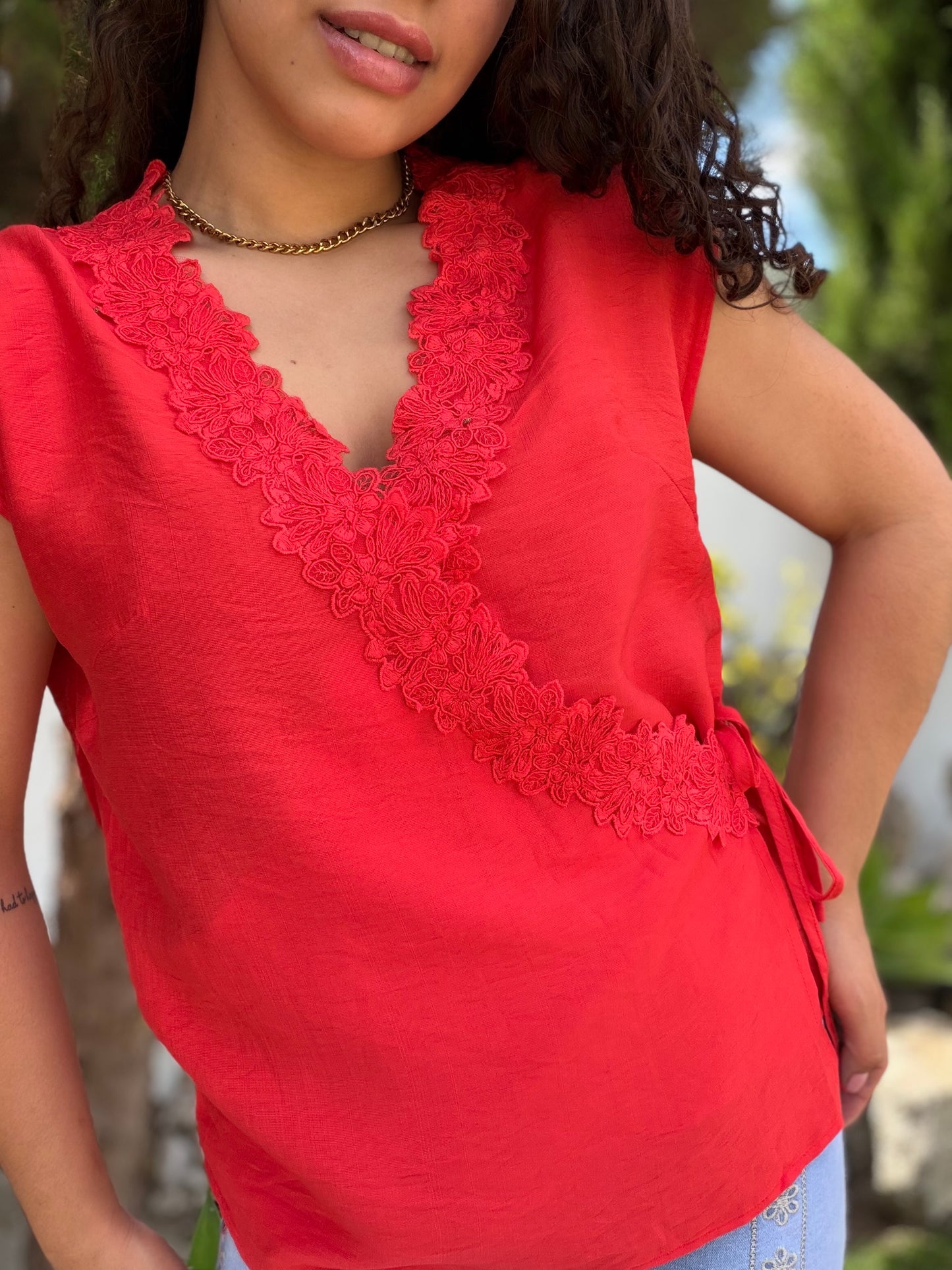 BLUSA CORAL VIBRANTE