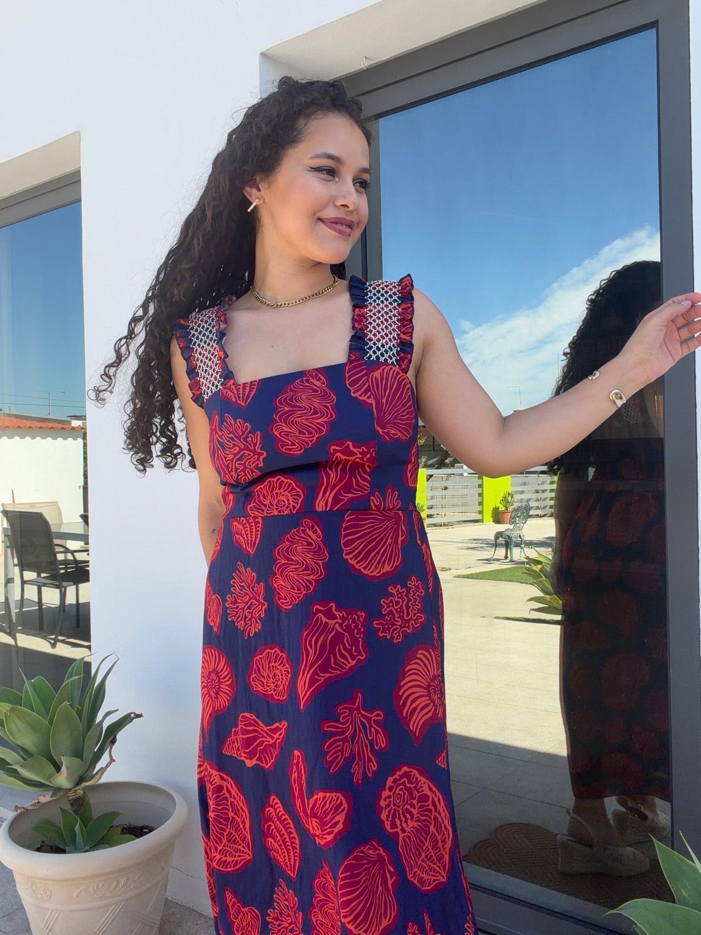 VESTIDO ALÇA BORDADA