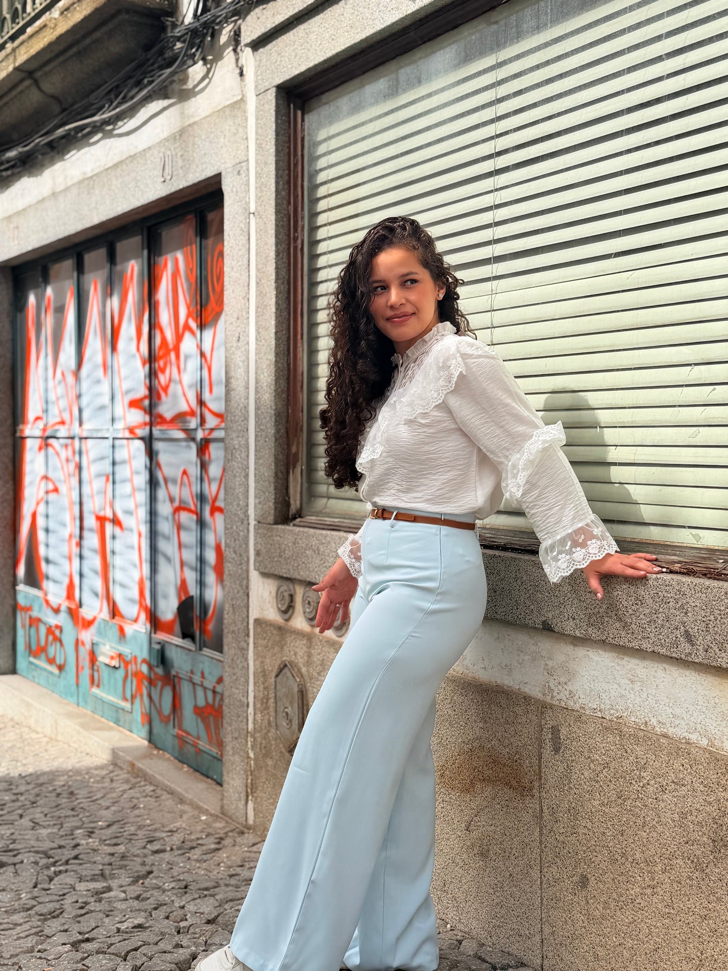 CALÇA ALFAIATARIA AZUL BEBÉ