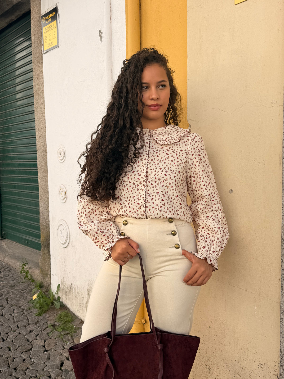 CAMISA FLORAL GOLA BEBÉ