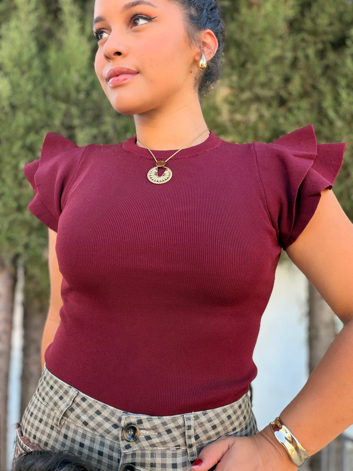 BLUSA CANELADA COM FOLHOS