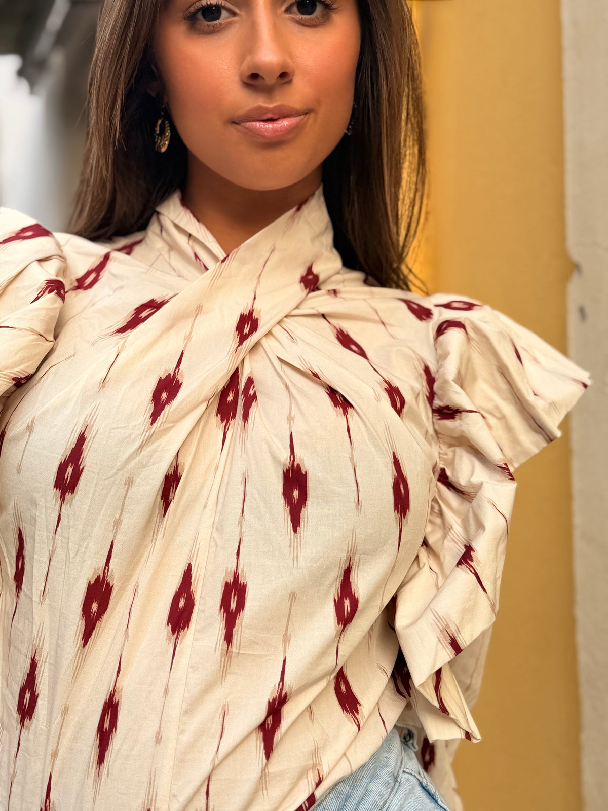 BLUSA CRUZADA ESTAMPADA