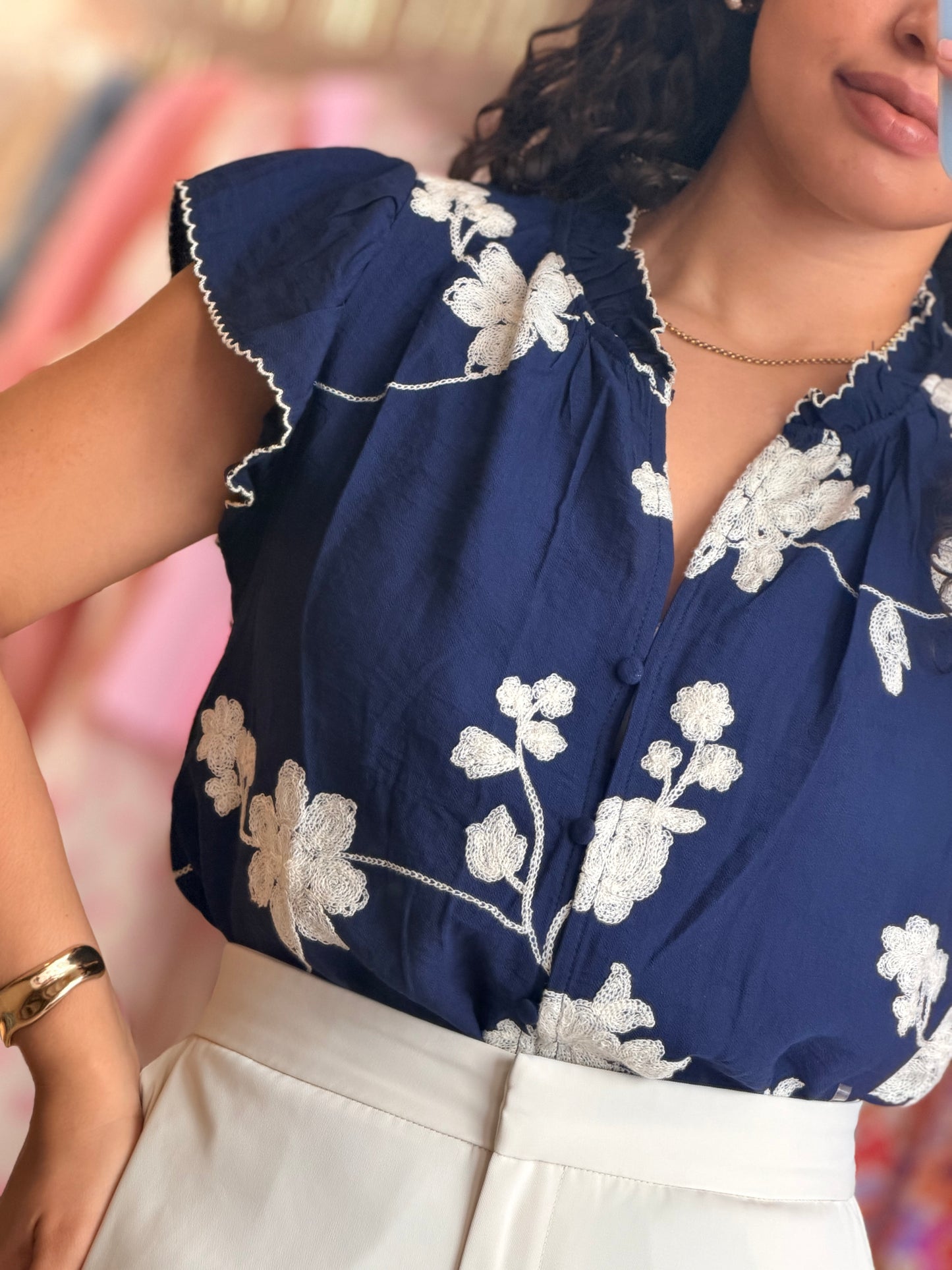 CAMISA AZUL MARINO BORDADOS