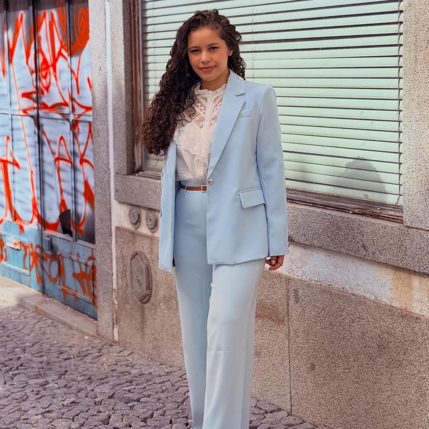 CALÇA ALFAIATARIA AZUL BEBÉ