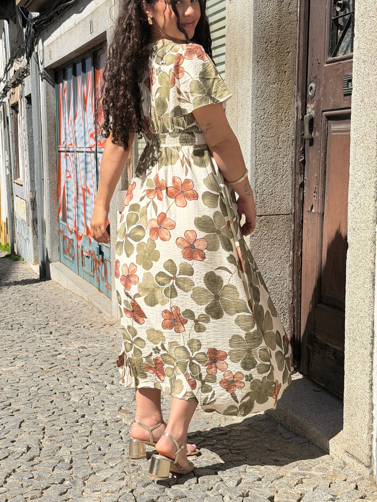 VESTIDO FLORAL MID