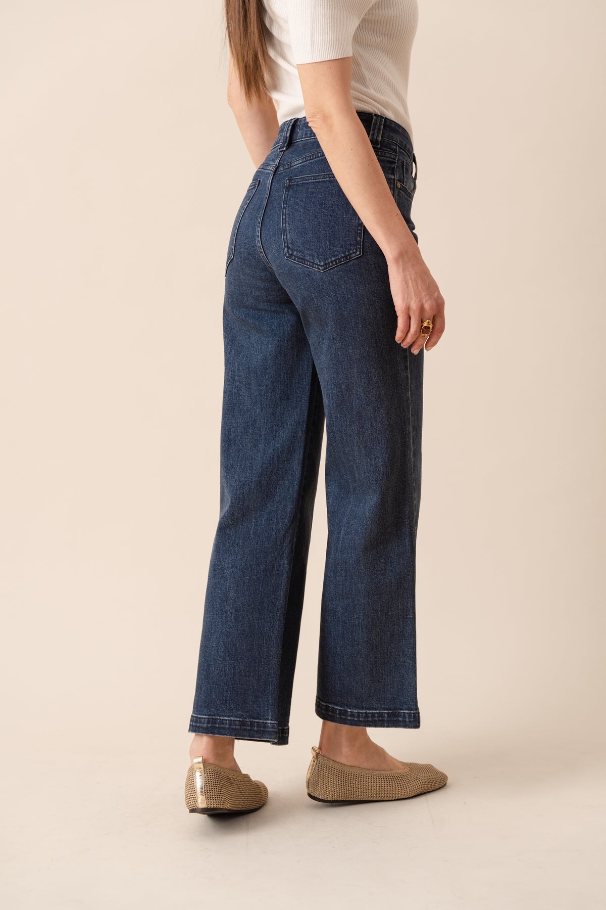 CALÇA WIDE LEG PORMENOR