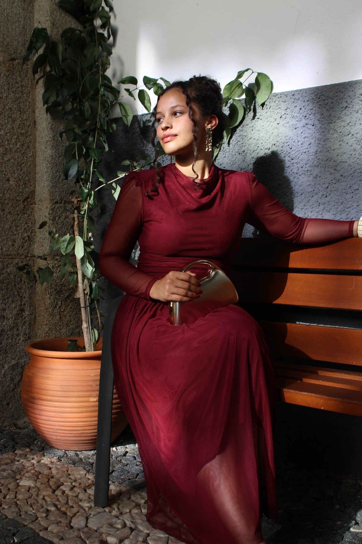 VESTIDO TULE BORDÔ