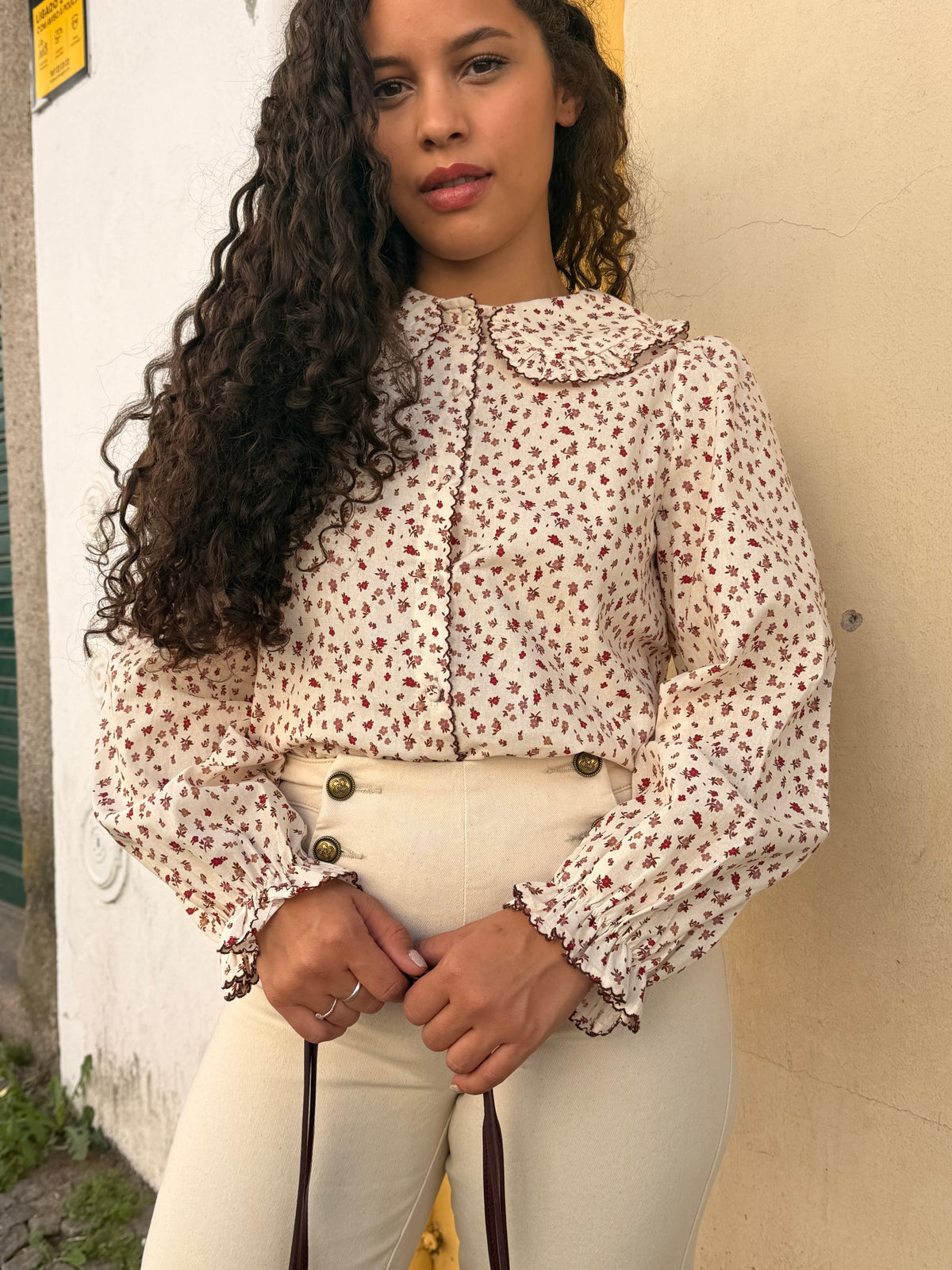 CAMISA FLORAL GOLA BEBÉ