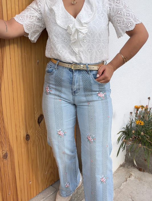 JEANS BORDADOS FLORES