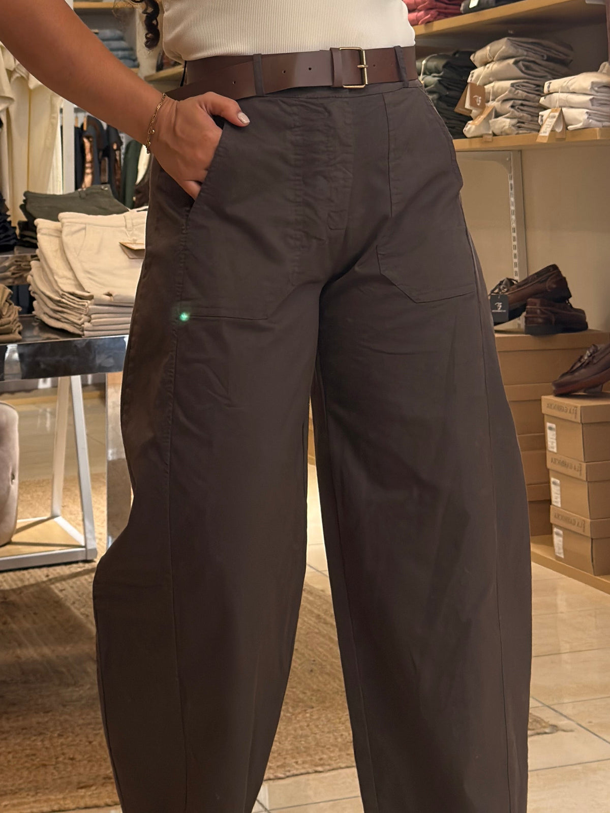 CALÇA BALLON COM CINTO