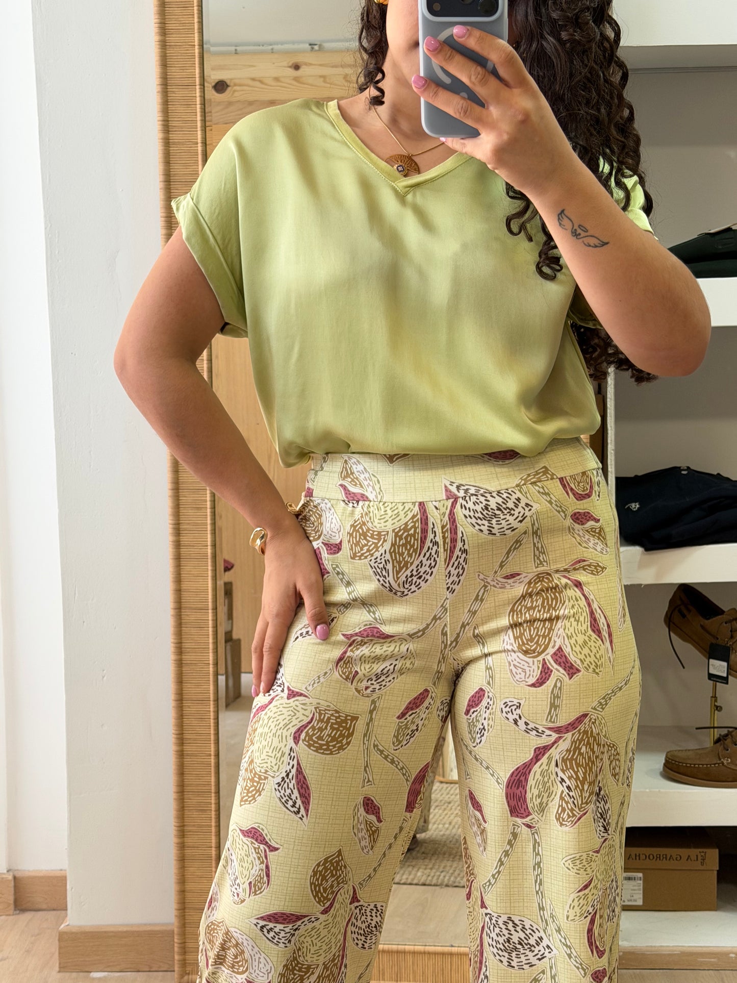 CALÇA ESTAMPADA MALHA FRIA