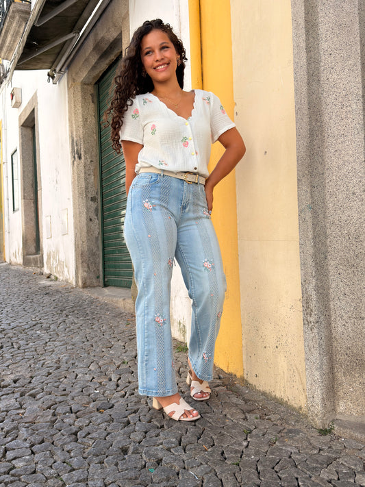 JEANS BORDADOS FLORES