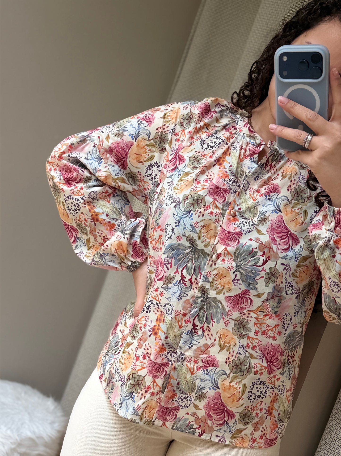 CAMISA FLORAL ACETINADA