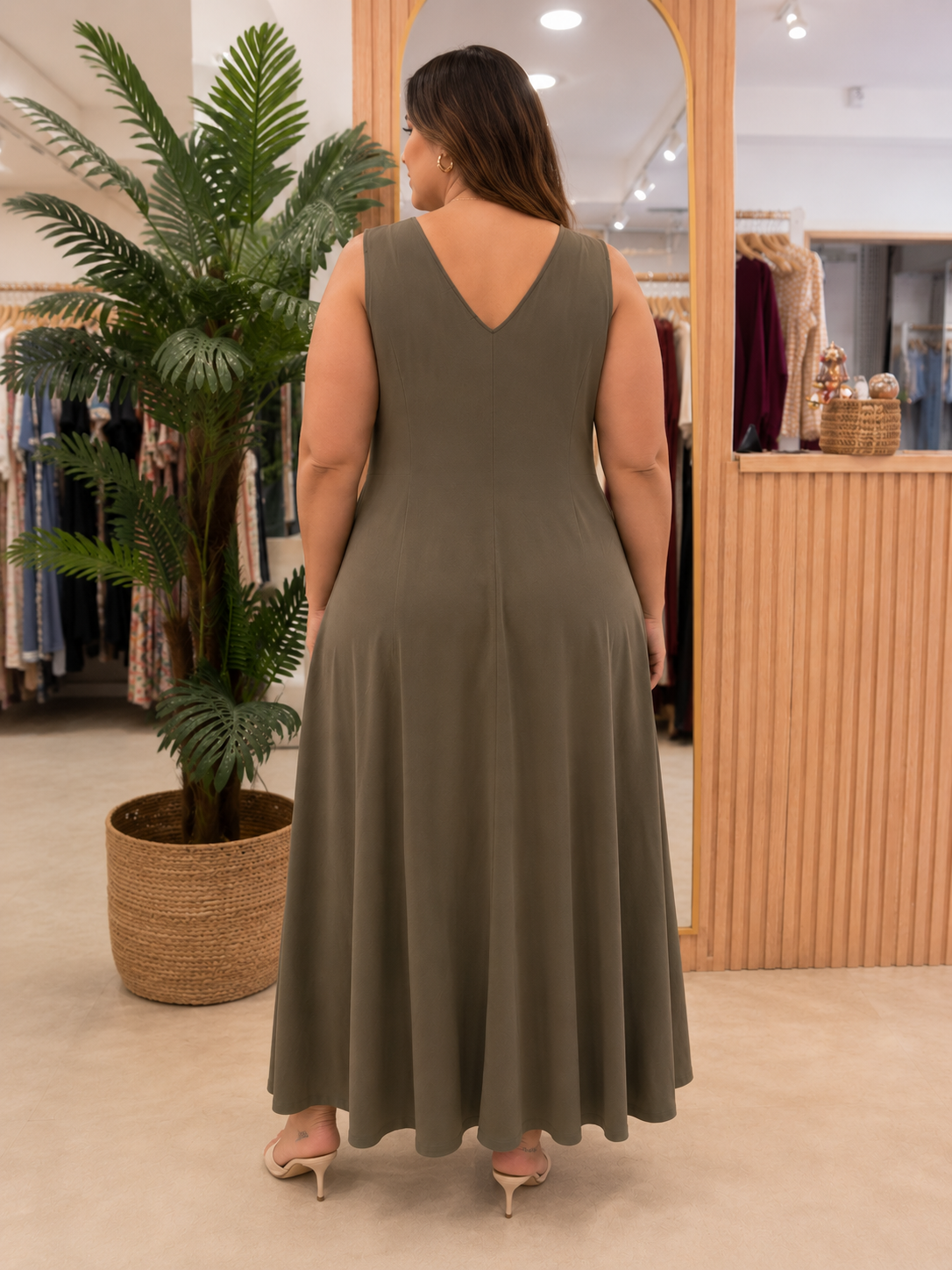 Vestido Comprido Bordado Verde Caqui