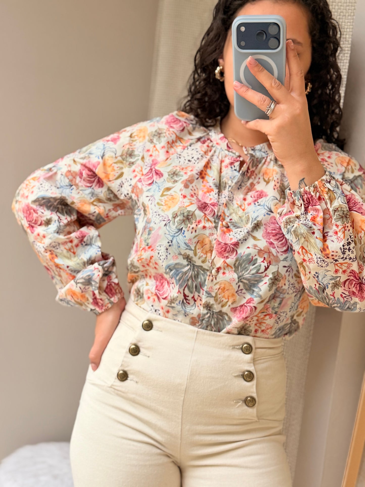 CAMISA FLORAL ACETINADA