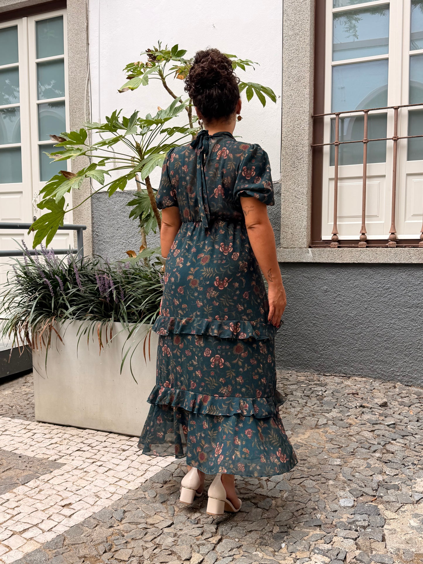 VESTIDO ESMERALDA FOLHOS