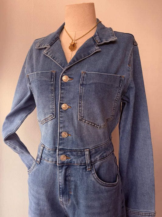 MACACÃO DE GANGA COMPRIDO