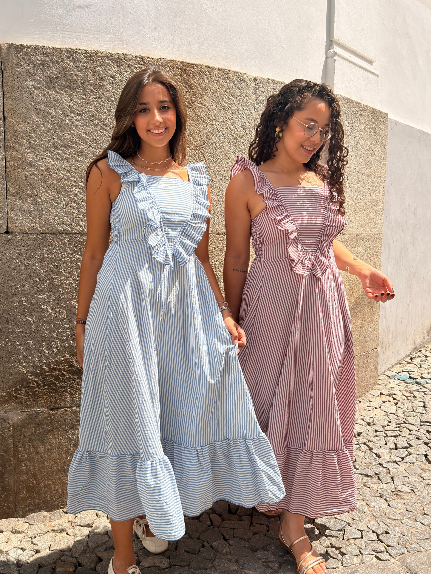 VESTIDO RISCAS FOLHO