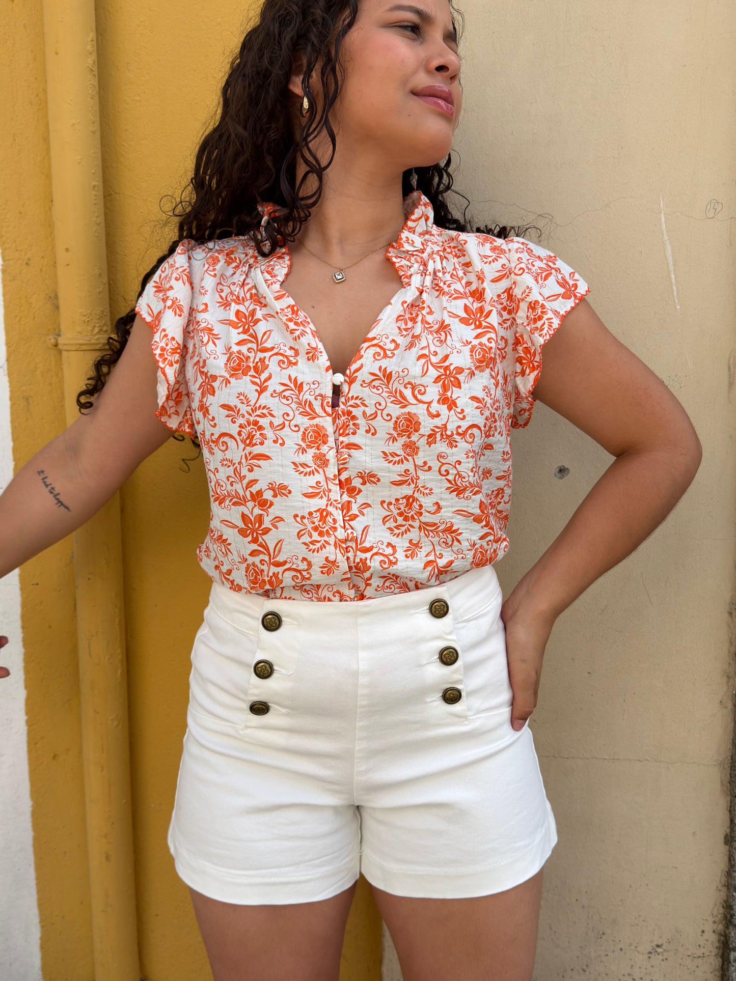 CAMISA ESTAMPA LARANJA